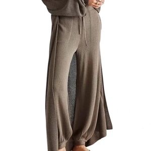 FP Beach Living In This Sweater Pants Wild Truffle Size Small